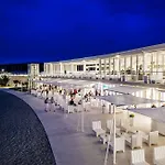 Διαμέρισμα The Consists Of Two Bedrooms, A Bathroom, A Kitchen And A Living