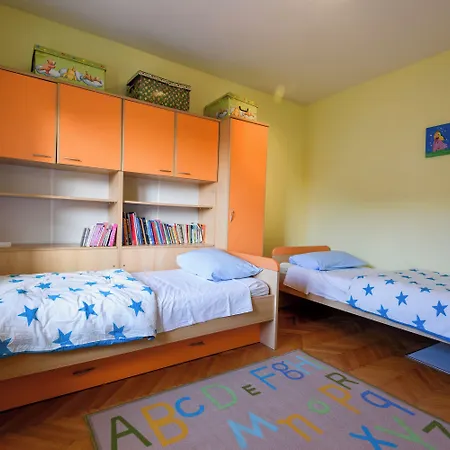 The Consists Of Two Bedrooms, A Bathroom, A Kitchen And A Living Apartament Zadar